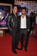 Shahrukh Khan, Sachiin Joshi at Jackpot premiere in PVR, Mumbai on 12th Dec 2013